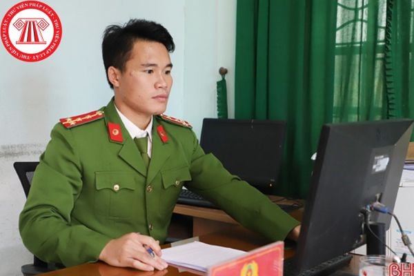 Trưởng Công an xã