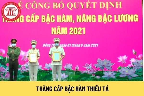 thăng cấp bậc hàm Thiếu tá