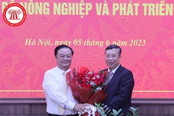 Thứ trưởng Bộ Nông nghiệp và Phát triển nông thôn