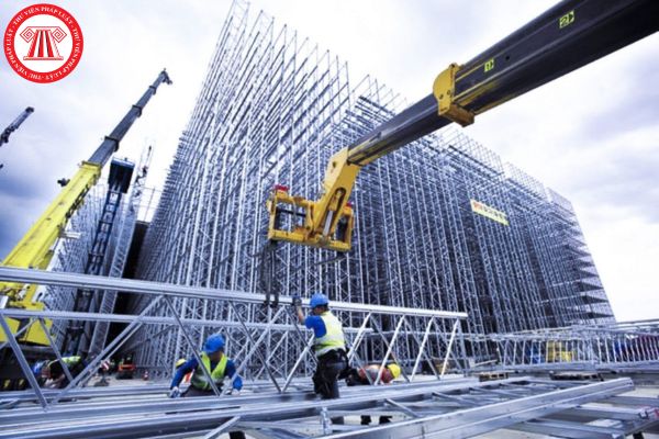 Bên thuê công trình xây dựng có quyền đơn phương chấm dứt hợp đồng trong trường hợp giá thuê công trình xây dựng tăng bất hợp lý không? 