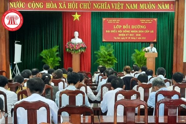 Phòng Dân tộc thuộc Ủy ban nhân dân cấp huyện thực hiện những chức năng gì? Phòng Dân tộc có tư cách pháp nhân hay không?