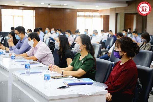 Pháp luật