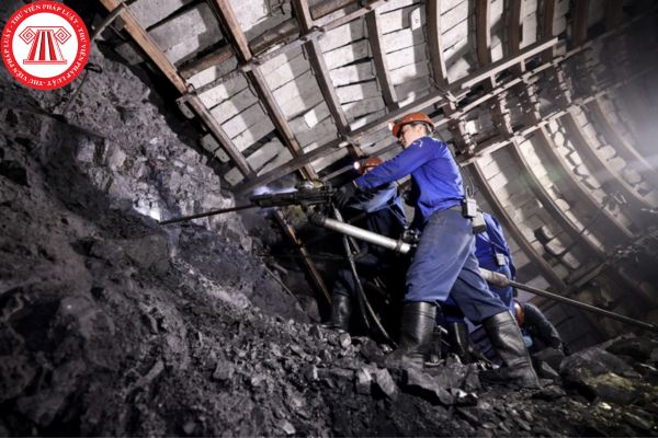 Công tác trắc địa mỏ ở mỏ hầm lò