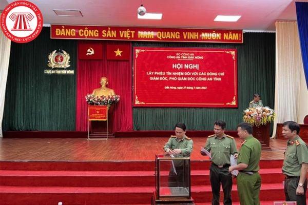 Việc lấy phiếu tín nhiệm đối với cán bộ lãnh đạo trong Công an nhân daân