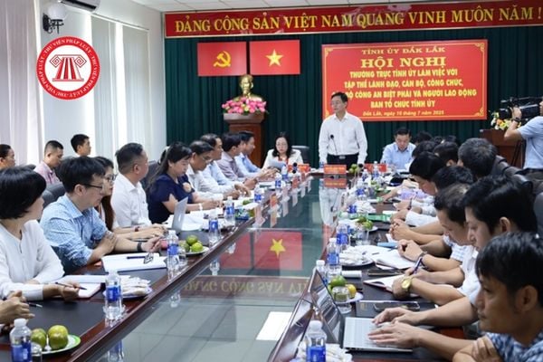 Pháp luật