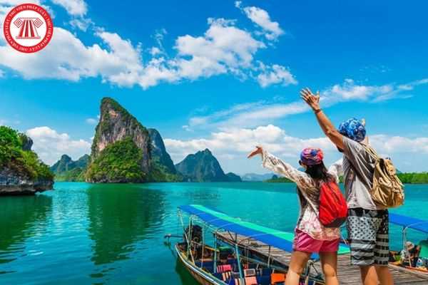 Để phát triển du lịch Việt Nam đến năm 2030 thì cần đổi mới nhận thức tư duy và hoàn thiện thể chế chính sách như thế nào?
