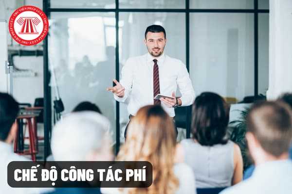 Cán bộ, công chức khi tham dự tập huấn chuyên môn nghiệp vụ được thực hiện chế độ công tác phí như thế nào? Có bao gồm tiền lưu trú hay không?