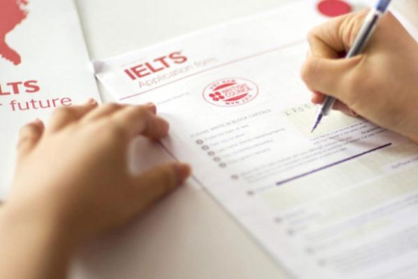 Có 04 công ty được phê duyệt liên kết tổ chức thi cấp chứng chỉ tiếng Anh IELTS với Hội đồng Anh?