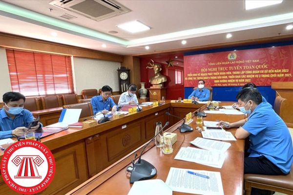 Tiêu chuẩn về năng lực, kinh nghiệm công tác của Ủy viên Ủy ban Kiểm tra Tổng Liên đoàn Việt Nam như thế nào?