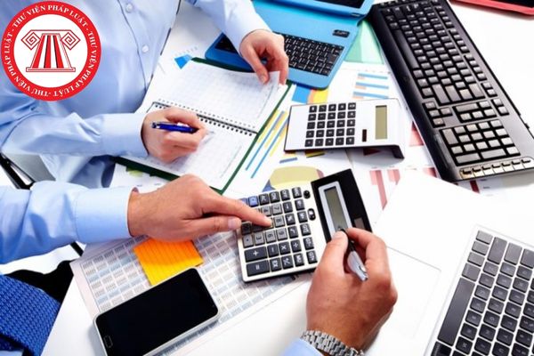 Chủ doanh nghiệp tư nhân bắt buộc là kế toán viên hành nghề mới được kinh doanh dịch vụ kế toán?