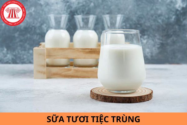 Sữa tươi tiệt trùng phải đảm bảo các yêu cầu kỹ thuật nào theo Tiêu chuẩn quốc gia TCVN 7028:2009?