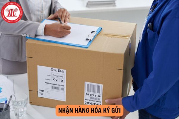 Từ 1/1/2025, người nhận hàng hóa ký gửi qua xe khách gửi phải xuất trình giấy tờ tùy thân?