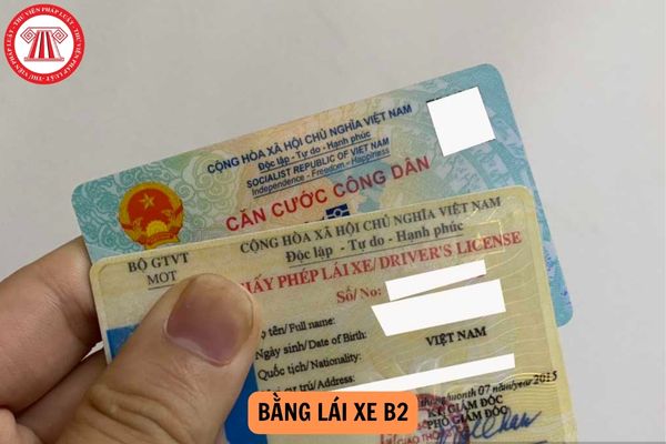 Hết hạn bằng b2 có phải thi lại không? Dùng bằng lái xe B2 hết hạn bị phạt bao nhiêu tiền?