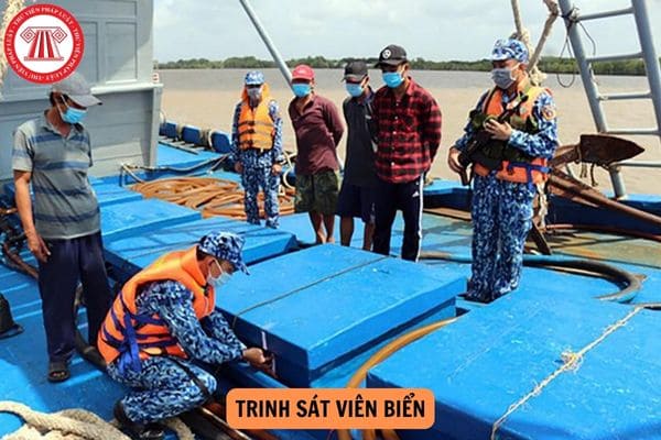 Cử nhân Luật được bổ nhiệm Trinh sát viên biển đúng không?