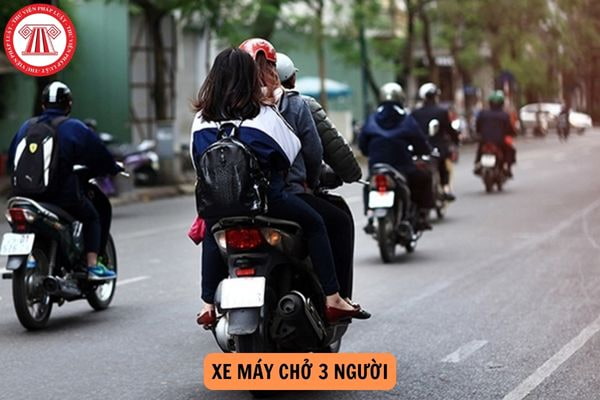 Từ 01/01/2025, 04 trường hợp xe máy chở 3 người không bị phạt?