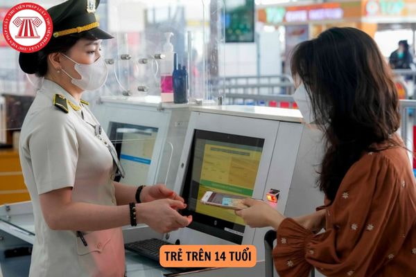 Trẻ trên 14 tuổi đi máy bay cần giấy tờ gì khi không có thẻ căn cước?