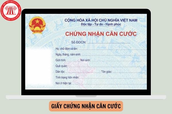 Giấy chứng nhận căn cước được cấp cho người gốc Việt Nam chưa xác định được quốc tịch mà đang sinh sống liên tục tại đơn vị hành chính cấp xã từ bao nhiêu lâu trở lên?