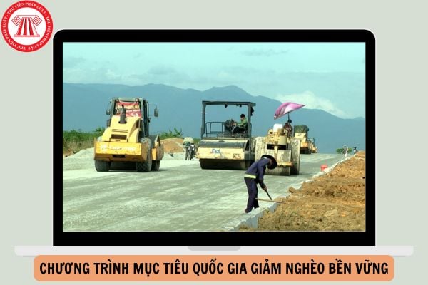 Theo Quyết định 90/QĐ-TTg năm 2022, Dự án 7 'Nâng cao năng lực và giám sát, đánh giá Chương trình' có bao nhiêu tiểu dự án?