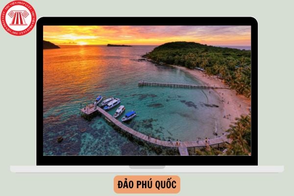 Đảo Phú Quốc có hình dạng gần giống như hình nào? Đảo Phú Quốc là đảo lớn nhất tỉnh Kiên Giang đúng không?