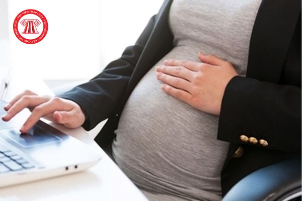 Lao động nữ mang thai tạm hoãn hợp đồng lao động có ảnh hưởng đến chế độ thai sản hay không?