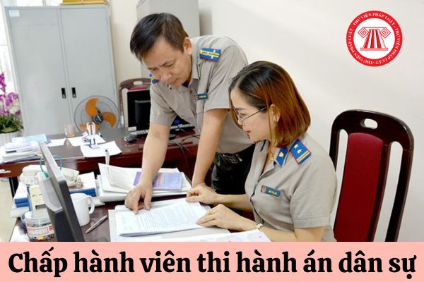 Chấp hành viên thi hành án dân sự có được thực hiện việc thi hành án liên quan đến người thân hay không? 