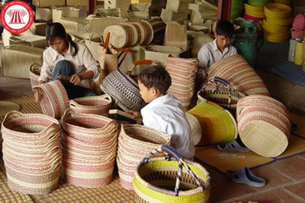 Lao động tiền lương
