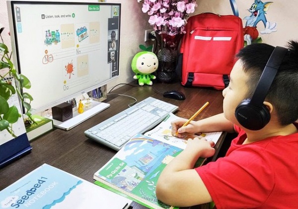 Toàn bộ học sinh lớp 1-6 tại Hà Nội chuyển sang học online từ 28/02/2022 