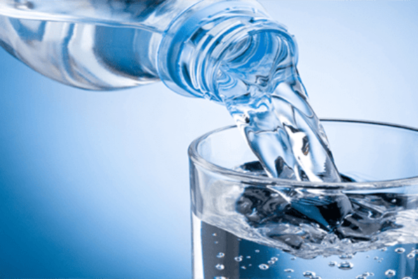 Phân biệt nước uống đóng chai và nước khoáng thiên nhiên đóng chai (QCVN 6-1:2010/BYT)