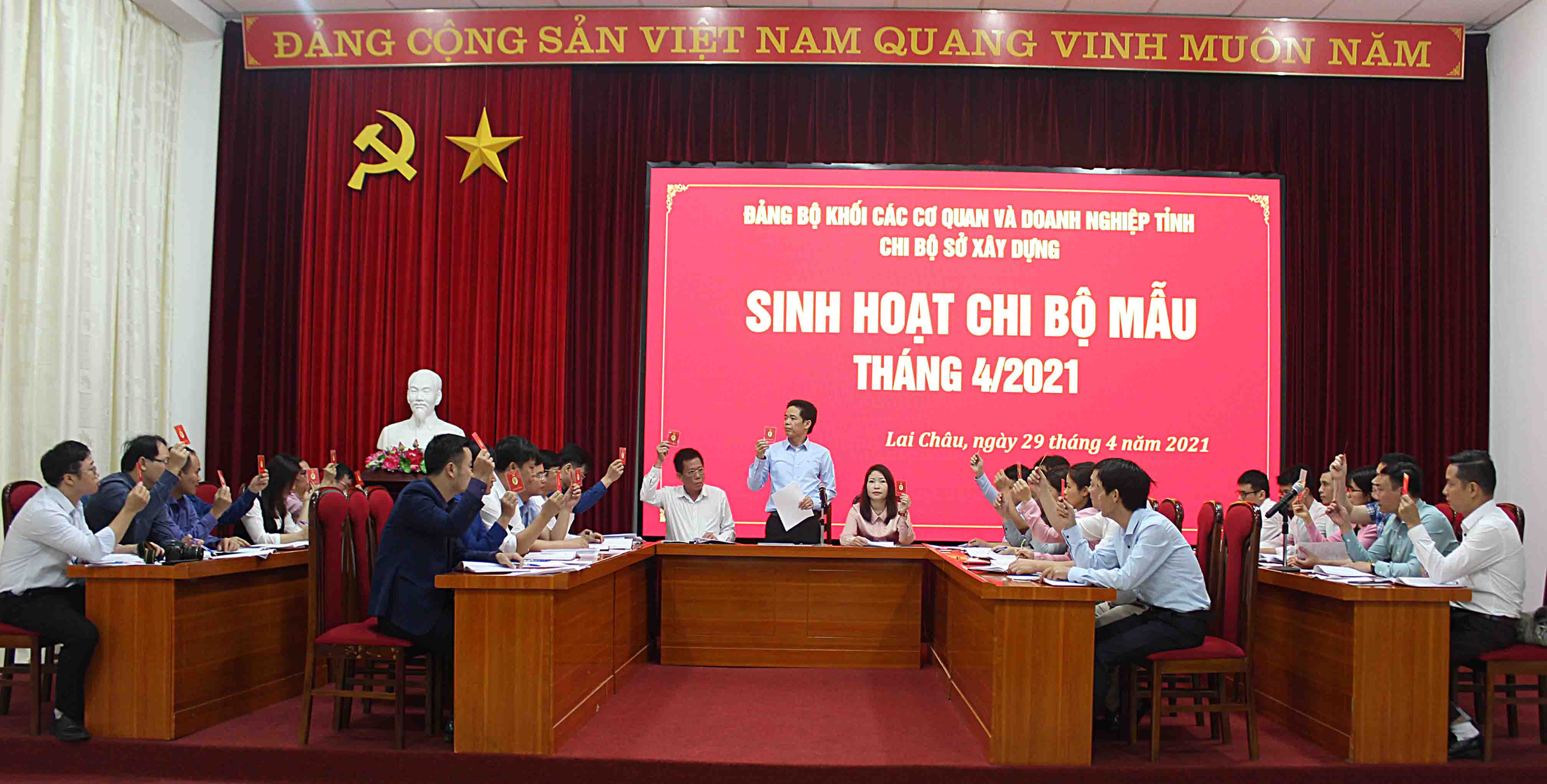 Mẫu phiếu xin ý kiến chi ủy nơi cư trú theo dõi Quy lăm le 213-QĐ/TW 