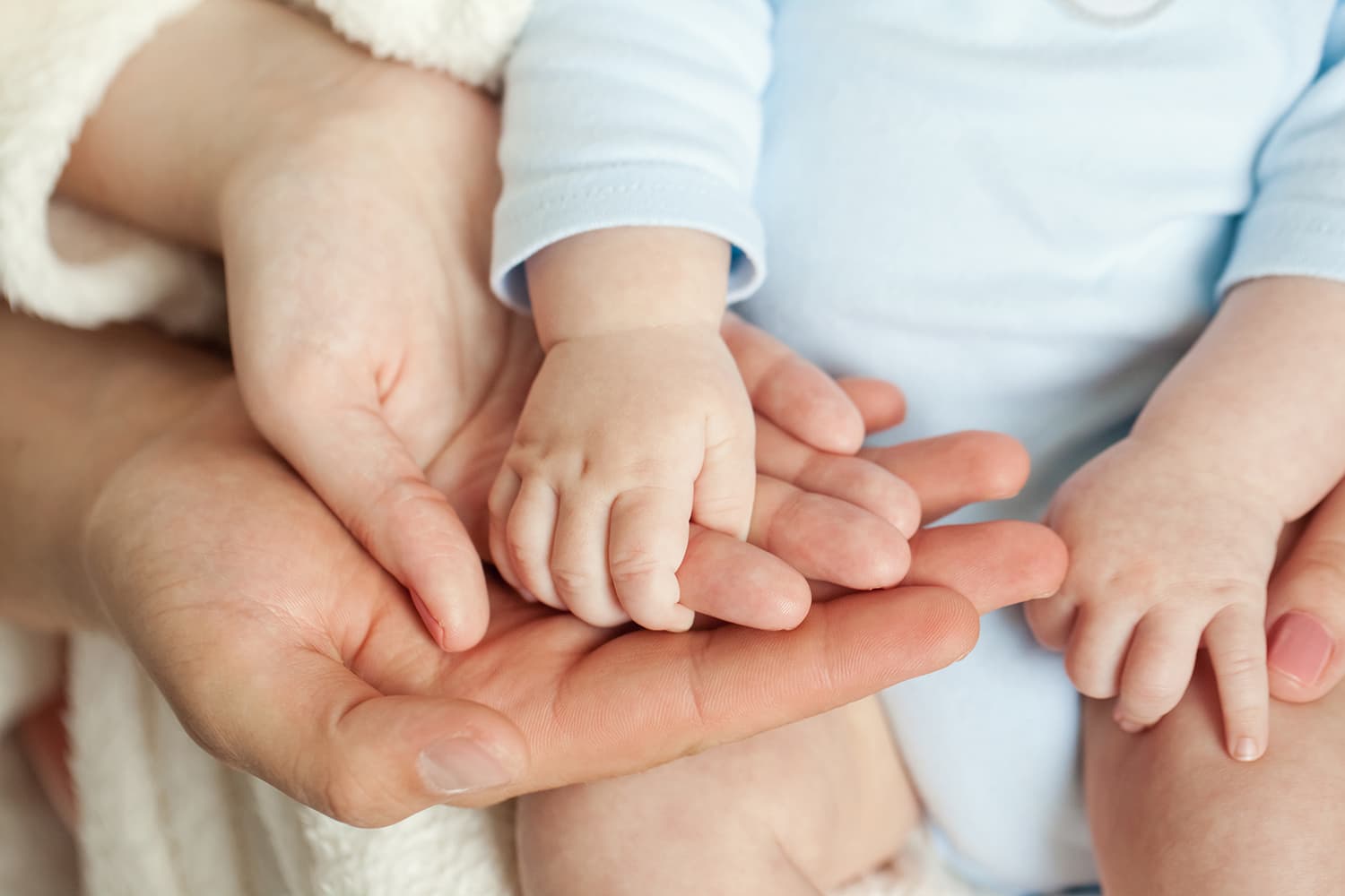 Hướng dẫn giải quyết về nuôi con khi ly hôn theo Nghị quyết 01/2024/NQ-HĐTP