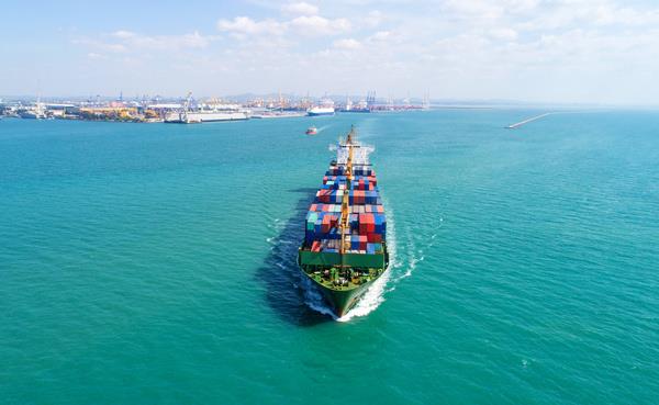 Hướng dẫn tính giá dịch vụ lai dắt tàu thuyền tại cảng biển Việt Nam từ ngày 01/7/2024
