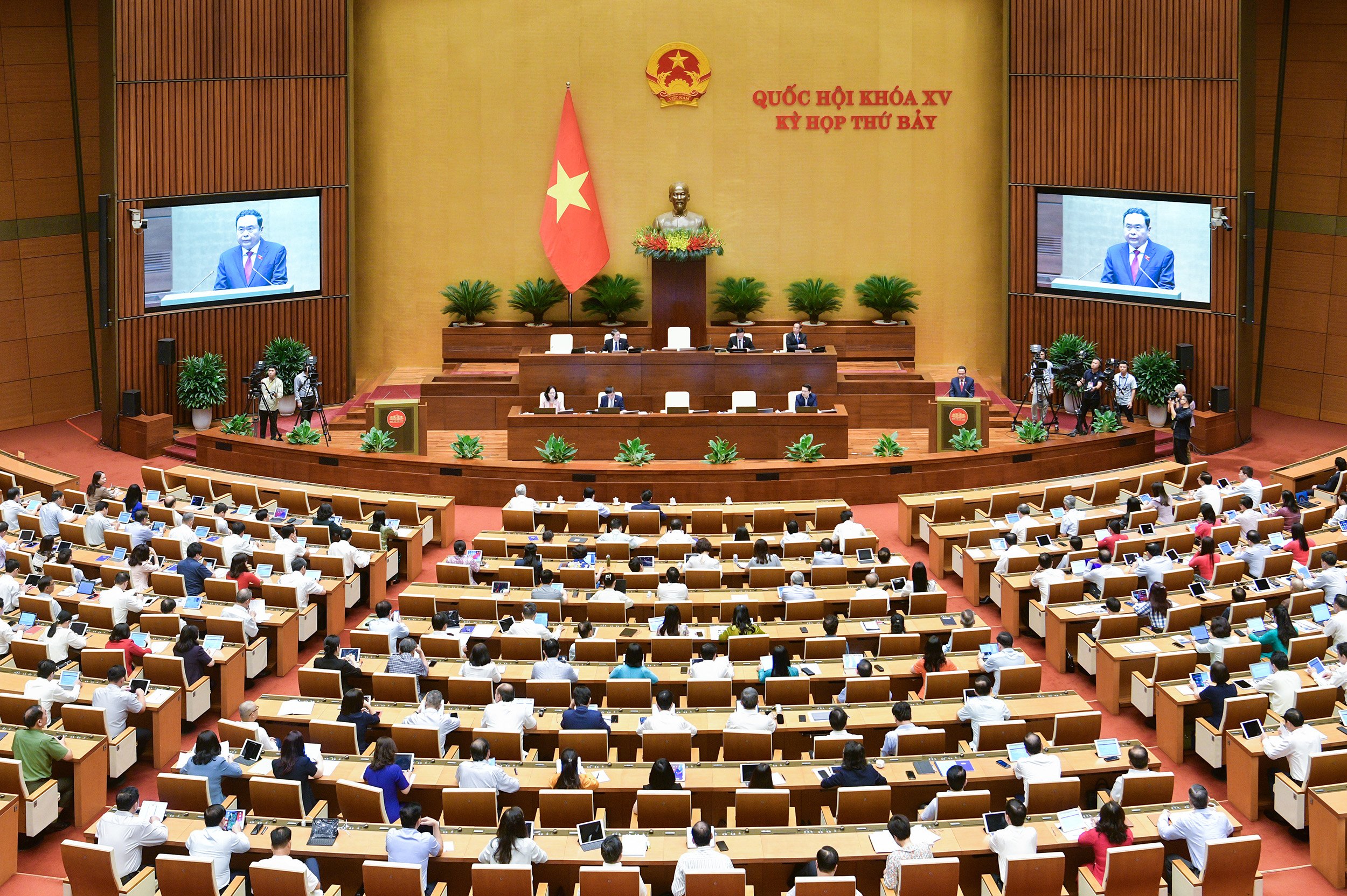 Chủ tịch Quốc hội Trần Thanh Mẫn phát biểu mở đầu phiên chất vấn và trả lời chất vấn tại Kỳ họp thứ 7, Quốc hội khóa XV.