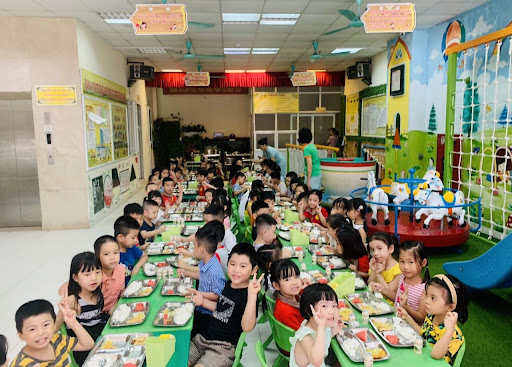 Đề xuất hỗ trợ 9 tháng tiền ăn trưa cho trẻ mẫu giáo 3-5 tuổi ở vùng khó khăn
