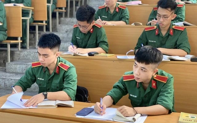 Tải về toàn bộ Phiếu đăng ký xét tuyển thẳng hệ chính quy các trường Quân đội năm 2025