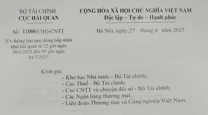 Công văn 11066/CHQ-CNTT thông báo chính thức về tạm dừng tiếp nhận khai hải quan trong thời gian tới