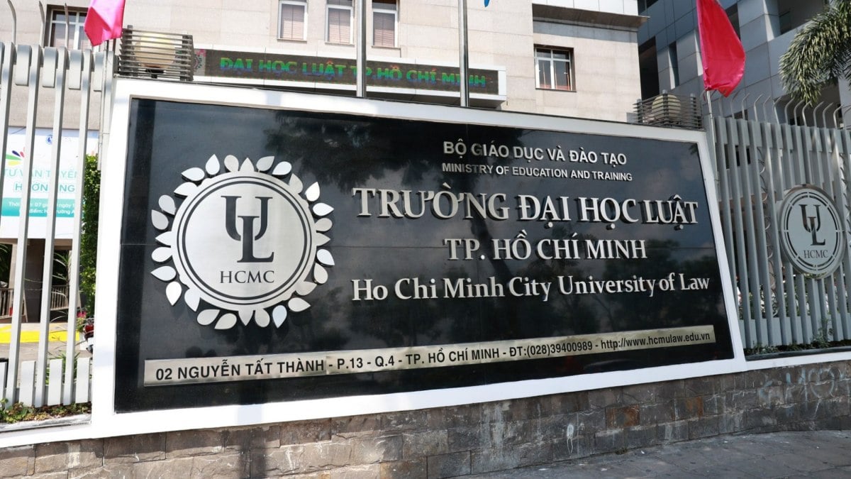 Điểm sàn xét tuyển năm 2025 trường Đại học Luật Thành phố Hồ Chí Minh