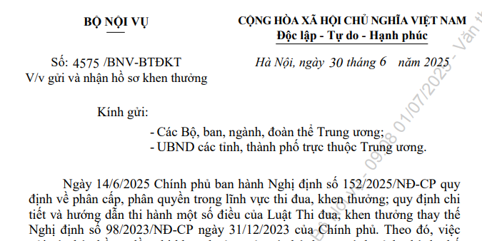 Công văn số 4575: Bộ Nội vụ hướng dẫn về việc gửi và nhận hồ sơ khen thưởng