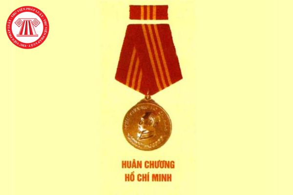 Huân chương Hồ Chí Minh có phải là huân chương cao quý nhất? Huân chương Hồ Chí Minh được tặng cho ai? Tiền thưởng kèm theo Huân chương Hồ Chí Minh?