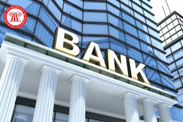 Chi nhánh ngân hàng nước ngoài bị thu hồi Giấy phép hoạt động trong những trường hợp nào? Quyết định thu hồi Giấy phép được công bố ở đâu?