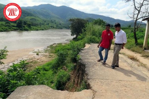 Có được chỉ định thầu khi lựa chọn nhà thầu thực hiện các gói thầu khắc phục hậu quả do bão lũ gây ra không?