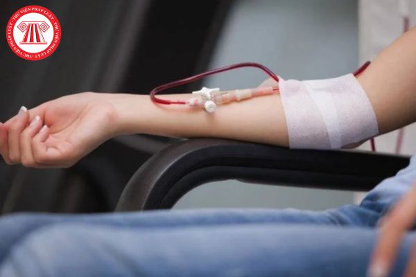 Hiến máu tình nguyện bị ngất xỉu có phải là tai biến không mong muốn xảy ra ở người hiến máu hay không?