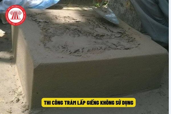 trám lấp giếng