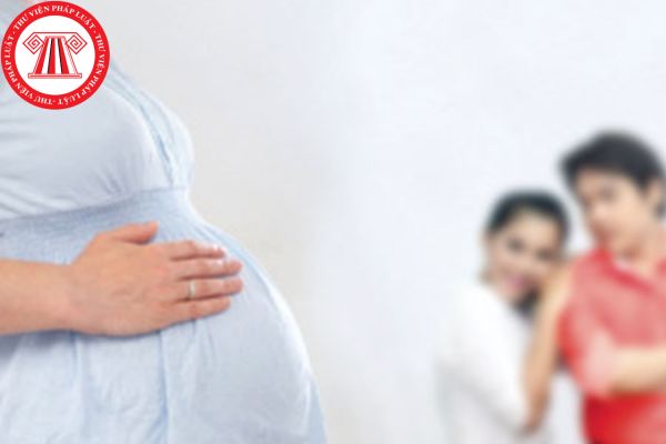 Lao động nữ mang thai hộ
