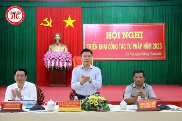 Công chức của Bộ tư pháp