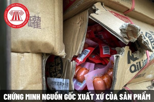 Thời điểm xuất trình giấy tờ chứng minh nguồn gốc xuất xứ đối với hàng hóa đang trên đường vận chuyển là khi nào?