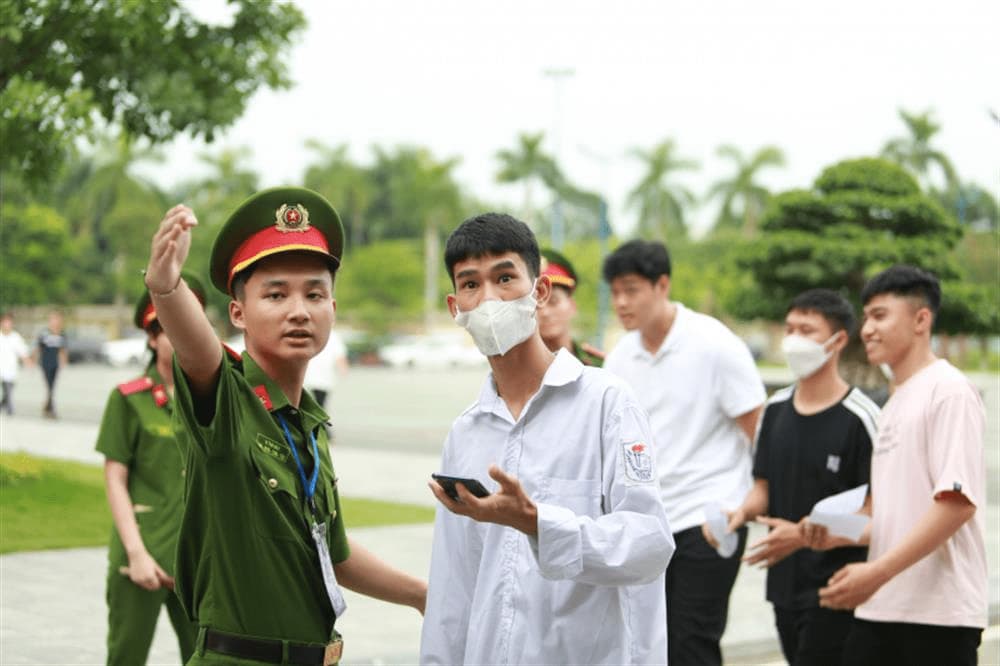 Pháp luật