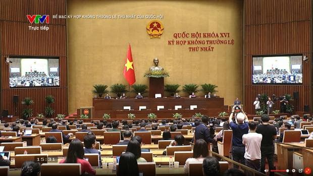 Pháp luật