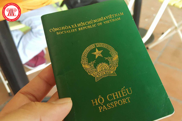 Khi xin thôi quốc tịch Việt Nam thì hộ chiếu có còn giá trị sử dụng hay không?