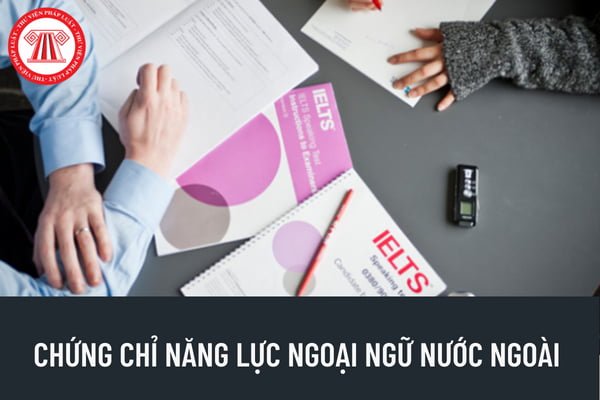 Trường hợp vi phạm quy định về địa điểm tổ chức thi chứng chỉ ngoại ngữ nước ngoài thì việc liên kết tổ chức kỳ thi có bị chấm dứt hoạt động không?