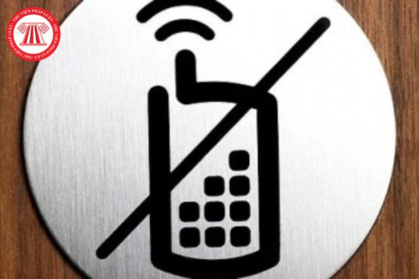 Sử dụng điện thoại để ghi âm cuộc họp có nội dung bí mật nhà nước sẽ bị xử phạt vi phạm hành chính bao nhiêu? 